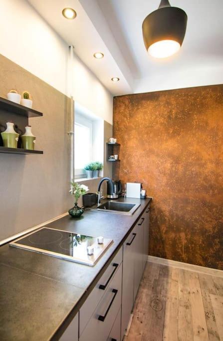 Апартаменти Bright 7th Floor With Balcony & View *